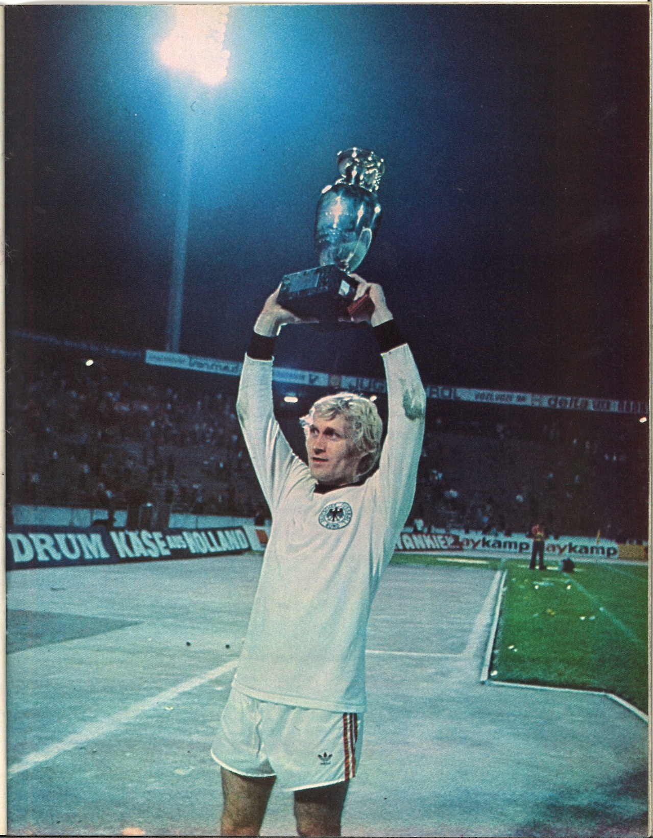 Euro 1976 (1).jpg