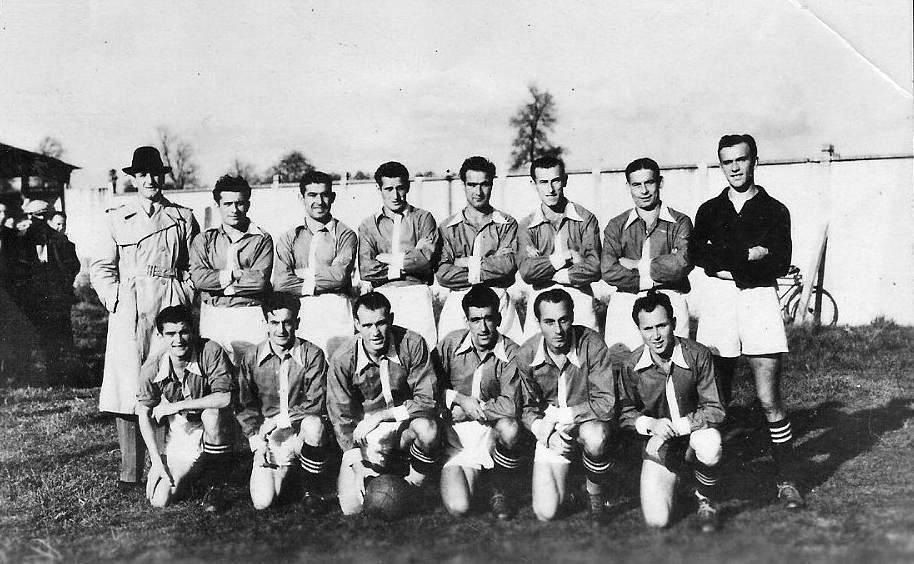Alès 46-47 Pibarot (Ent), Mora, Vicari, Paternotte, Rochat, Tronche, Gérard, Pons - Salette, Faitg, Rouvière, Perez, Richardot, Fargier.jpg