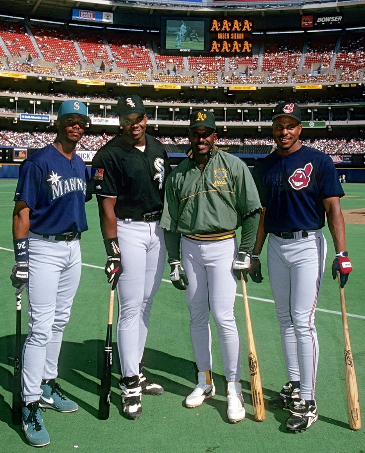 Ken Griffey Jr., Frank Thomas, Ruben Sierra et Albert Belle.jpg