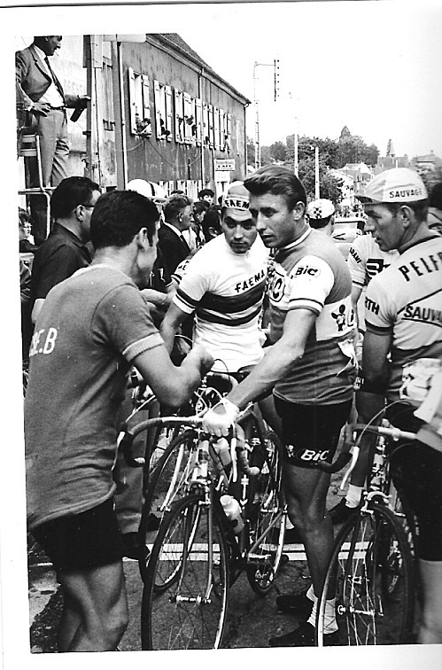 Jacques Anquetil et Eddy Merckx 1968.jpg