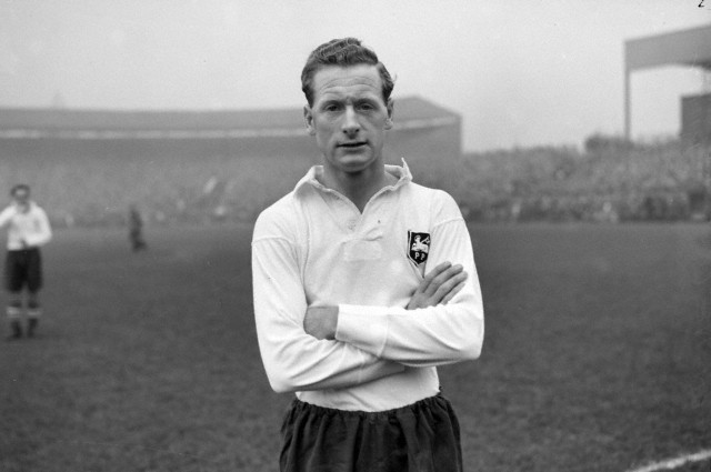 Tom Finney 1952.jpg